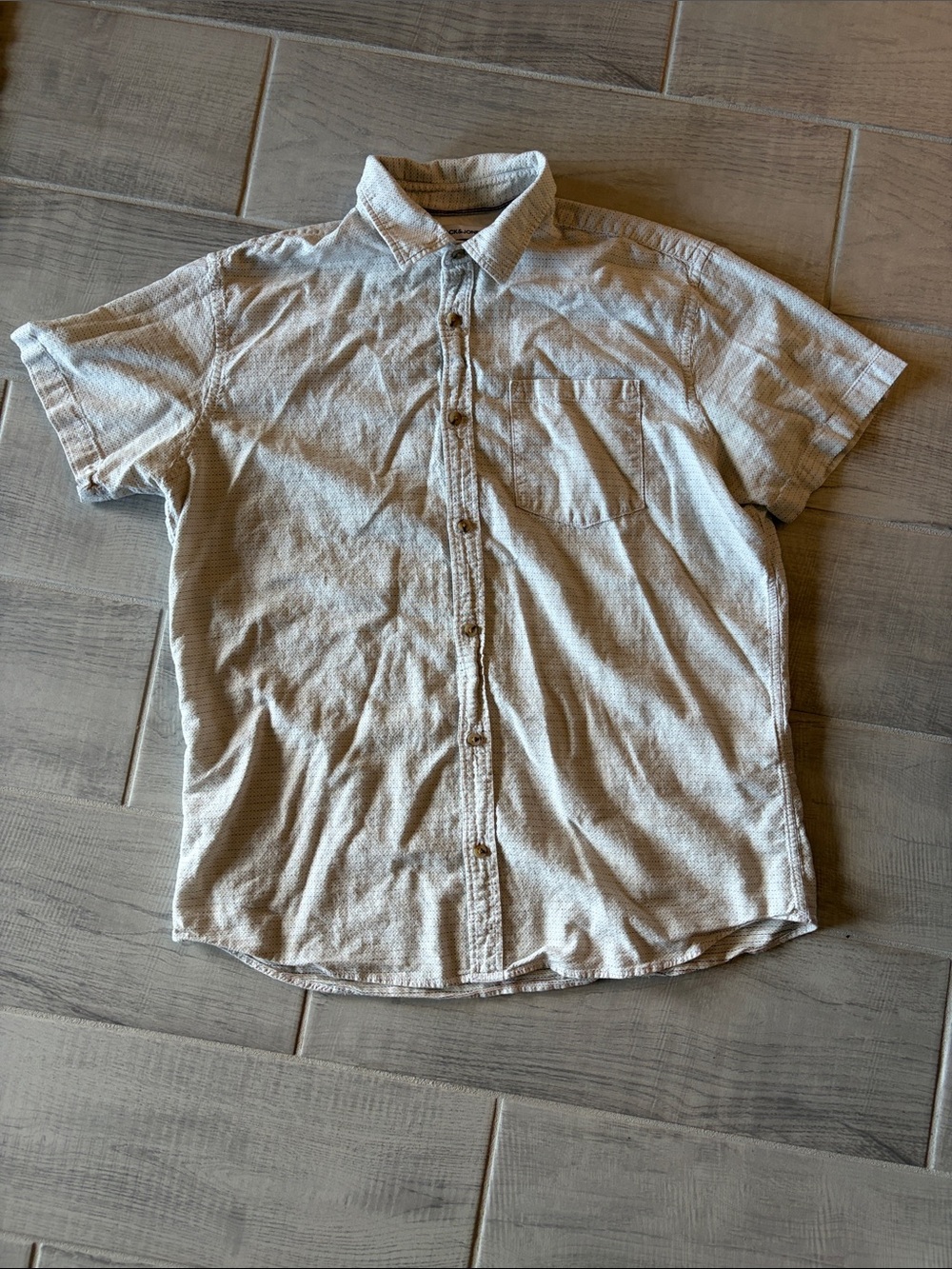 Jack & Jones Cream colored Short-Sleeve Button-Down Shirt